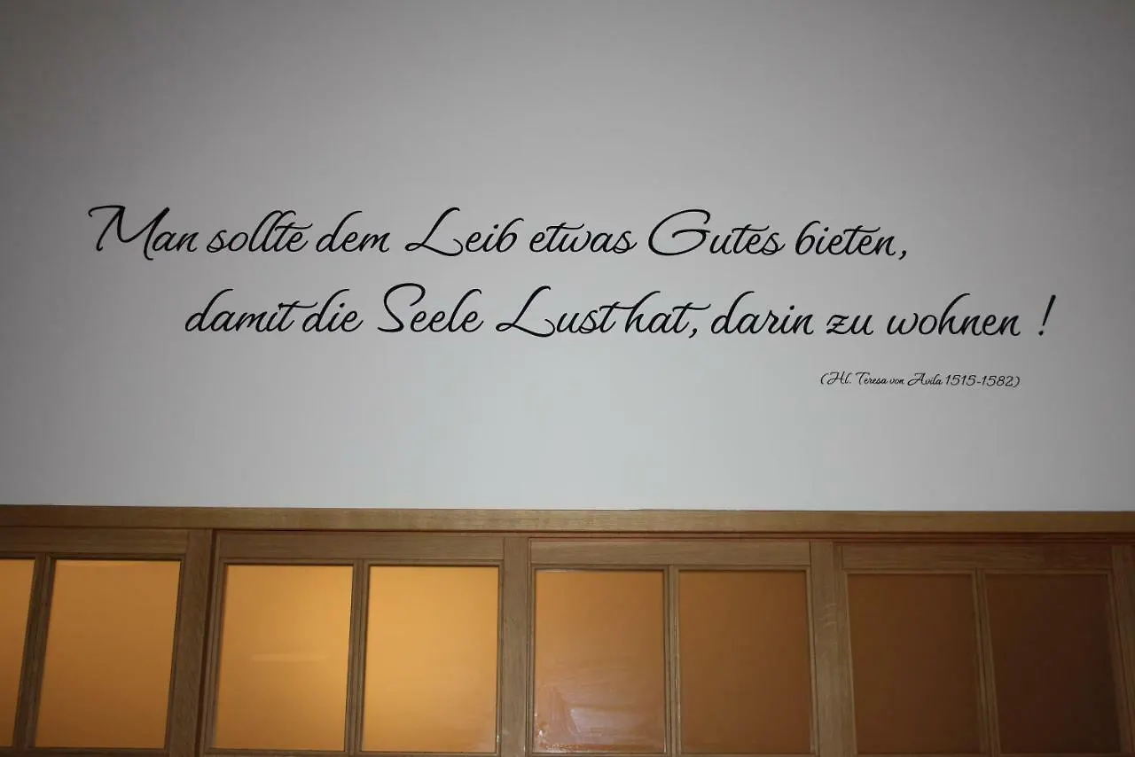 Schlemmerhütte - Hotel Langweid 0*,